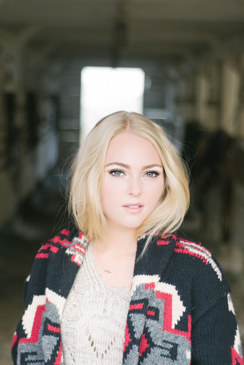 Pic - Annasophia Robb Hd Wallpaper Iphone - HD Wallpaper 