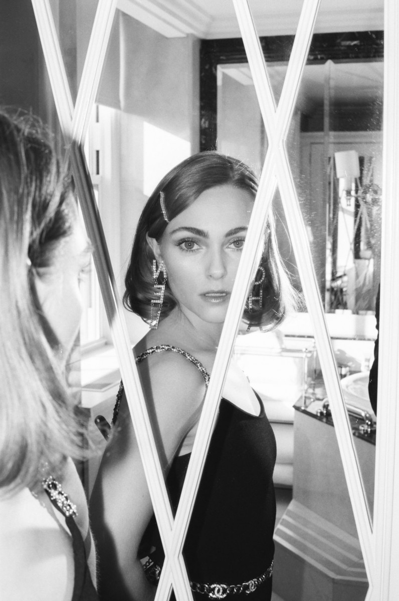 Pic - Annasophia Robb Photoshoot 2019 - HD Wallpaper 