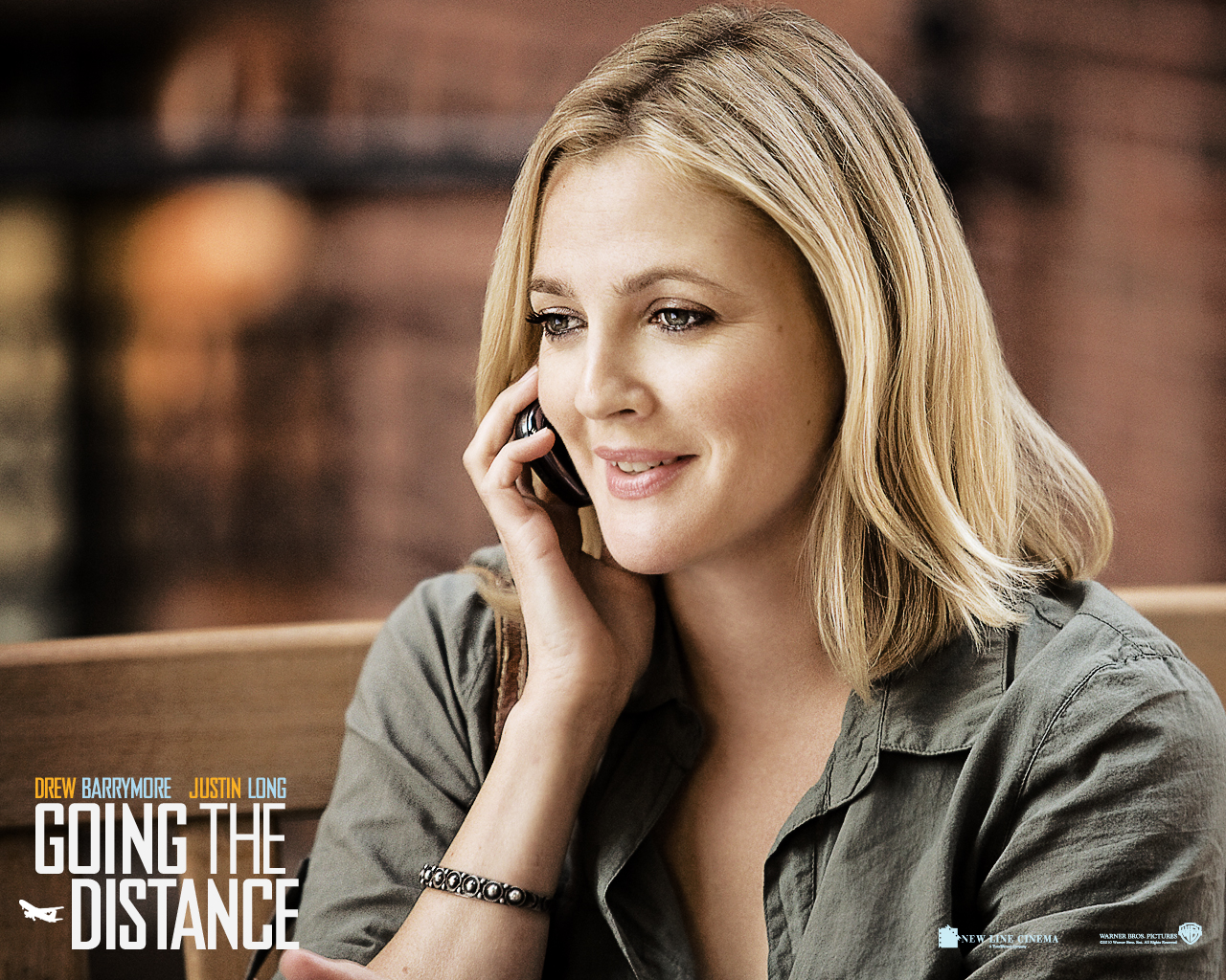 Drew Barrymore Shoulder Length Hair - HD Wallpaper 