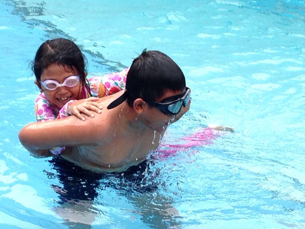 Swimming Pool - HD Wallpaper 