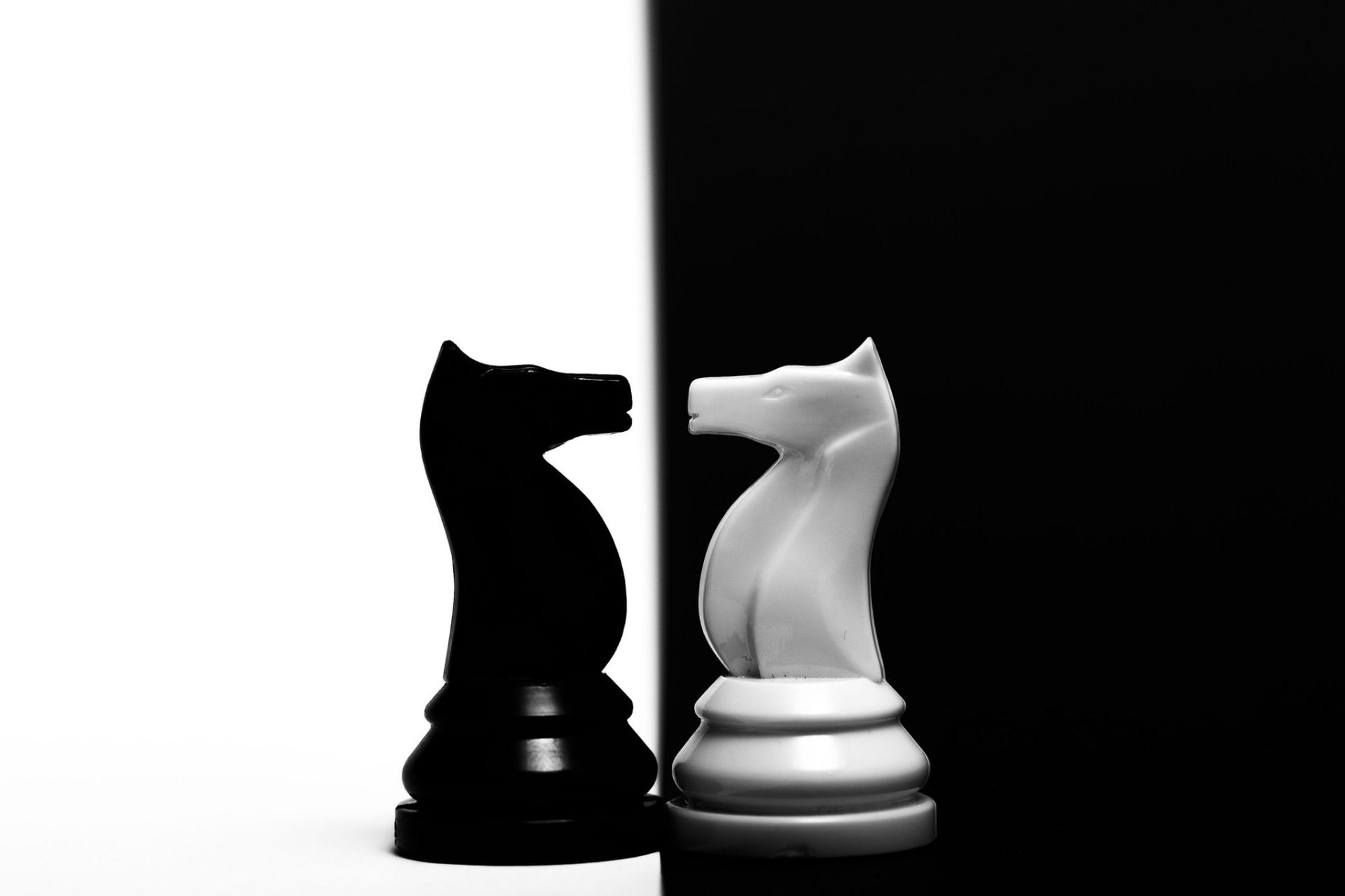 Black And White Chess Wallpaper Hd - HD Wallpaper 