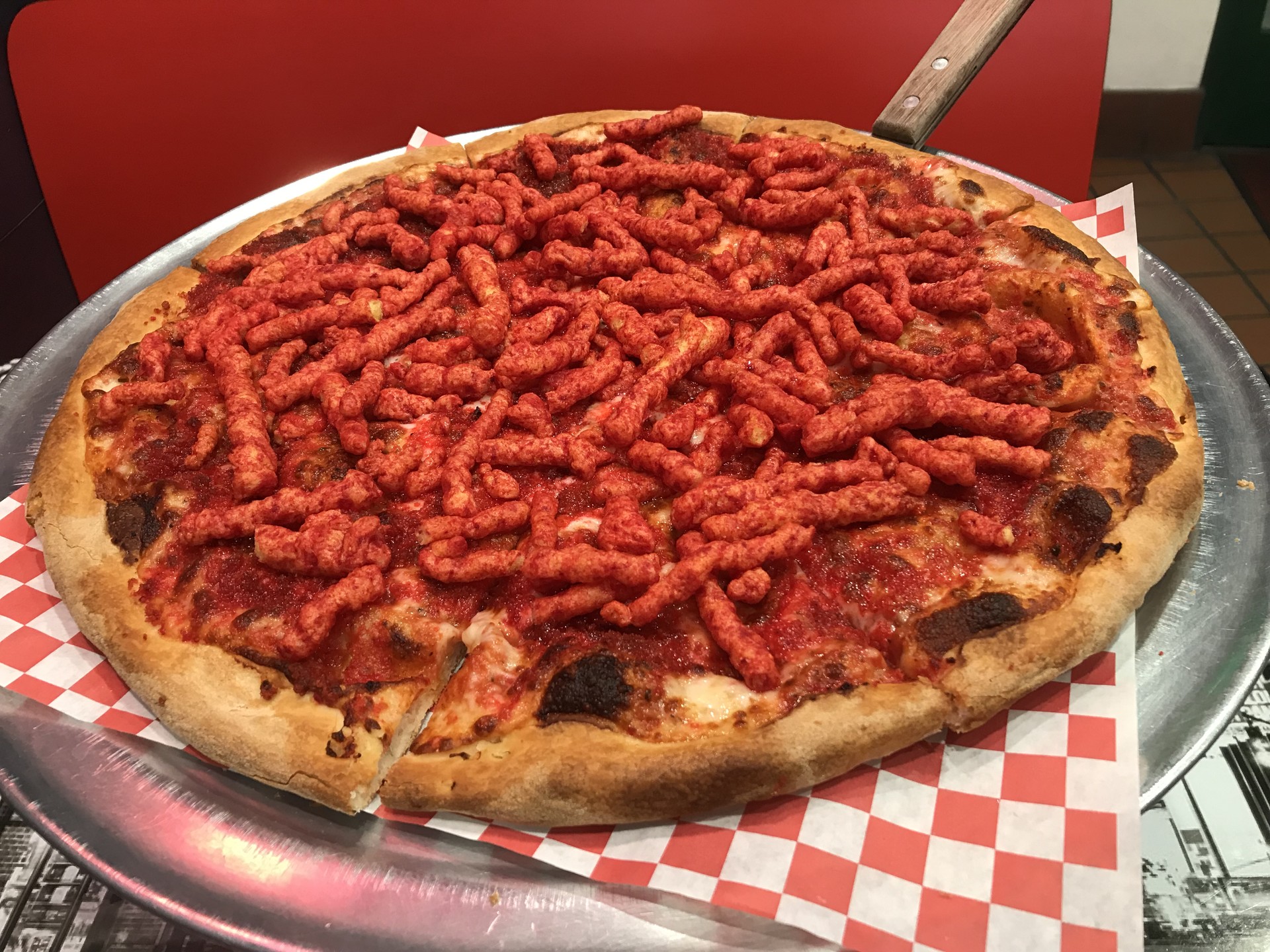 Flaming Hot Cheetos Pizza - HD Wallpaper 