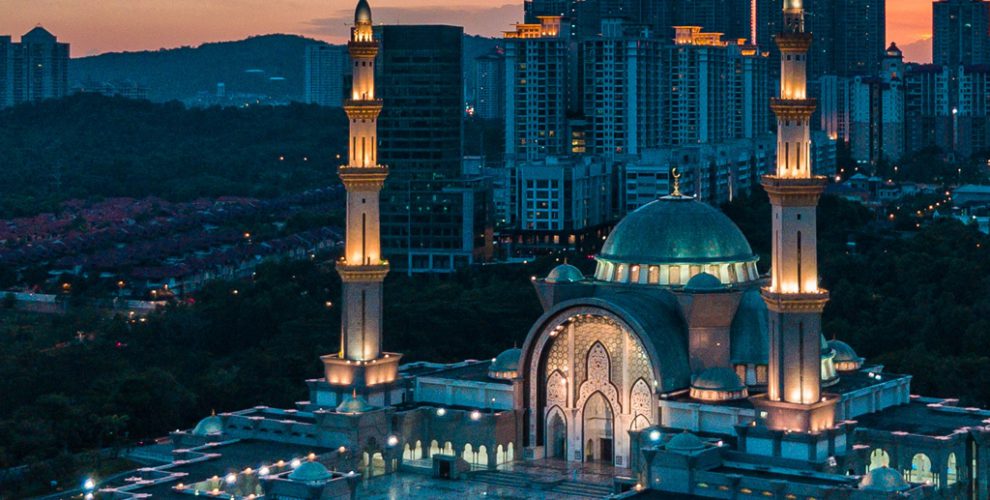 Masjid Wilayah - HD Wallpaper 