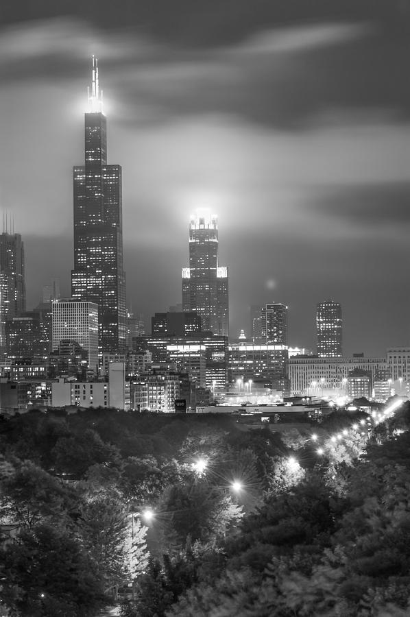 Chicago Skyline Black And White Portrait - HD Wallpaper 