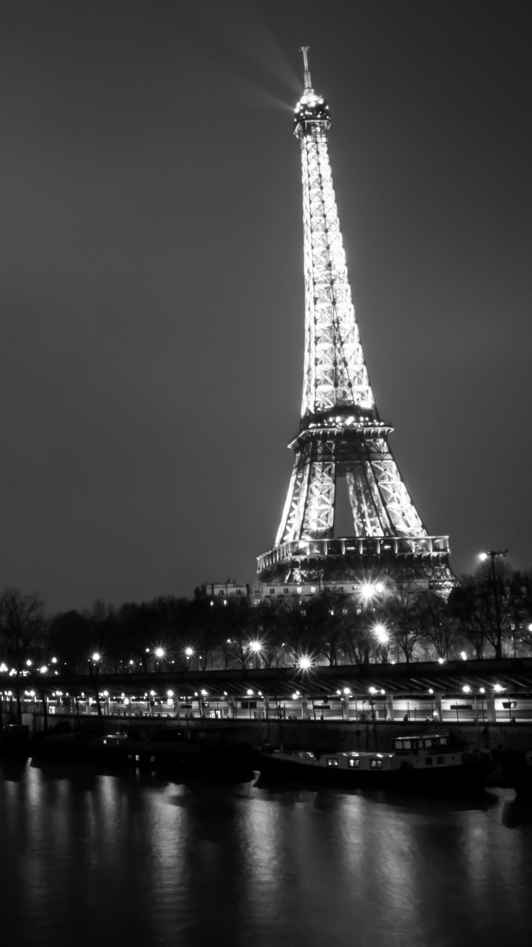 Eiffel Tower - HD Wallpaper 