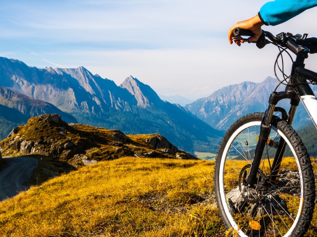 Sports Fitness And Outdoors - HD Wallpaper 