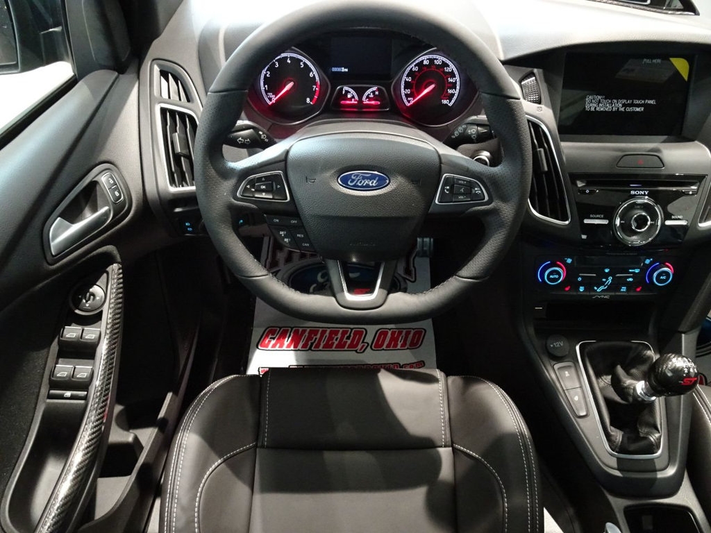 2018 Ford Focus St - Ford Focus 2018 Hd - HD Wallpaper 