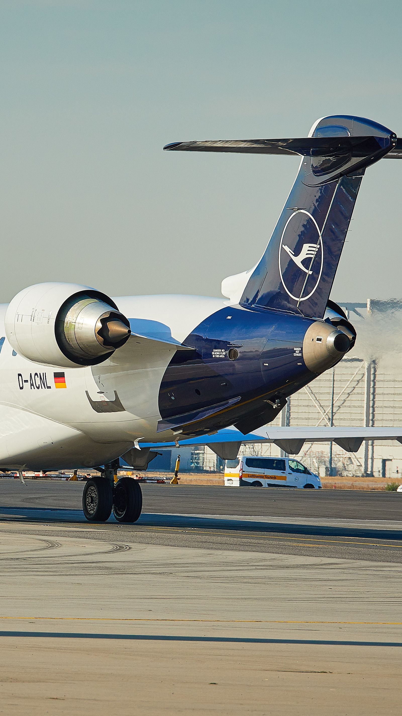 Lufthansa Cityline - HD Wallpaper 