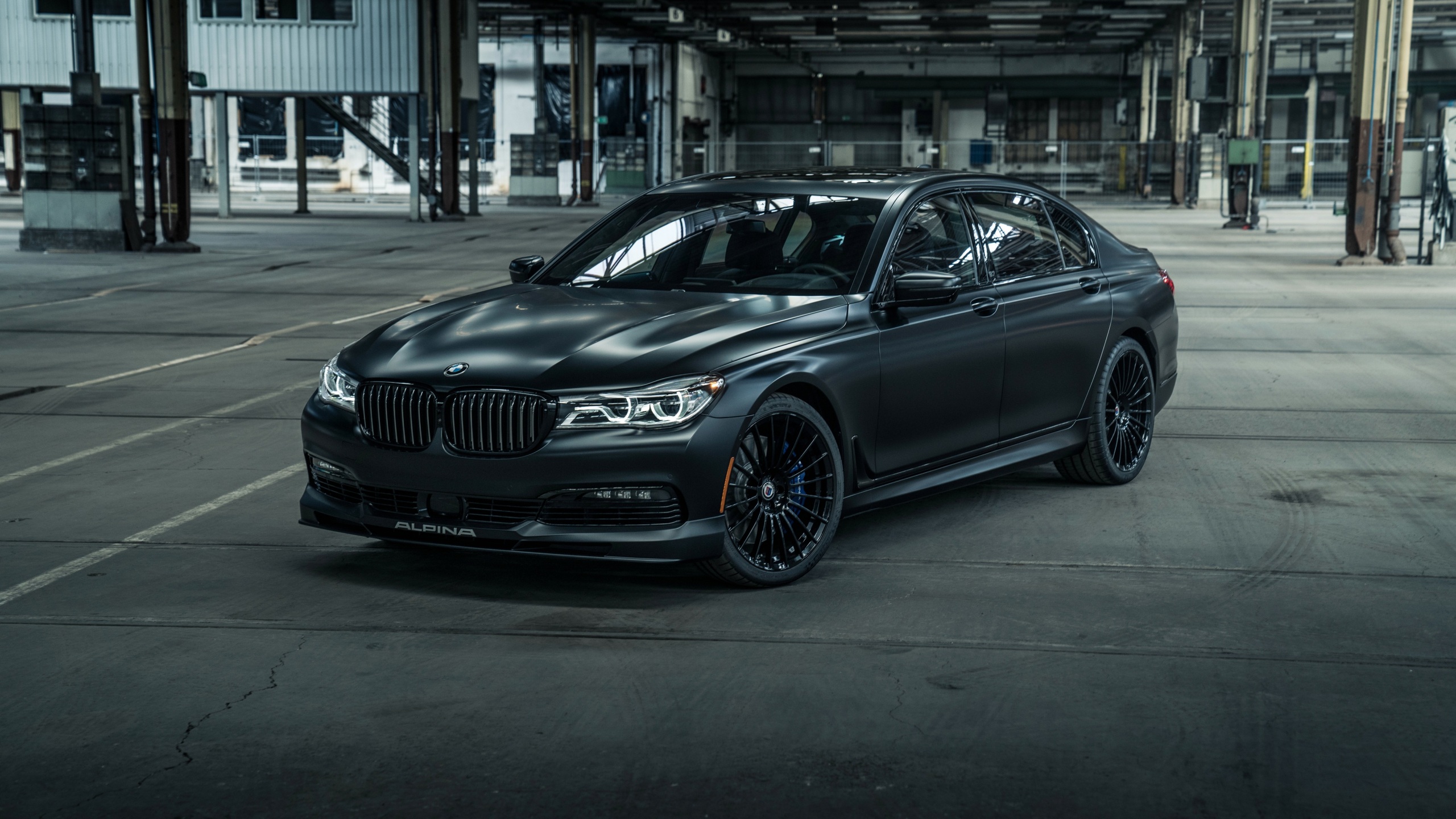 Bmw 7 Alpina Black - HD Wallpaper 