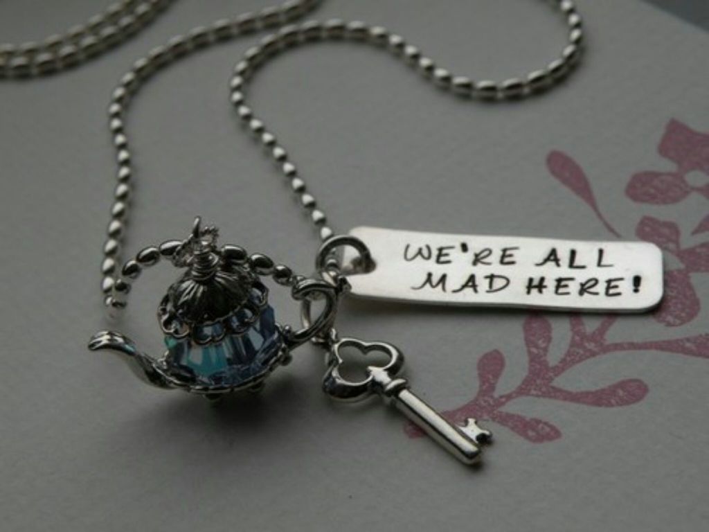 Alice In Wonderland, Key And Lewis Carrol - We Re All Mad Here Jewellery - HD Wallpaper 