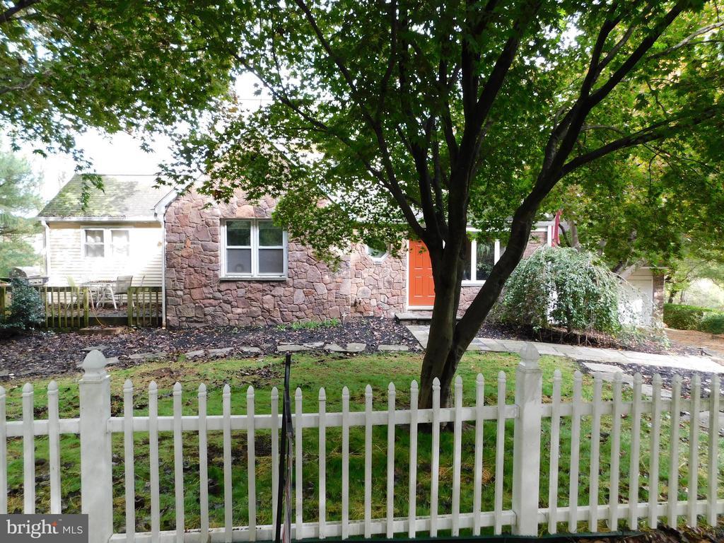 Shenkel Road - HD Wallpaper 