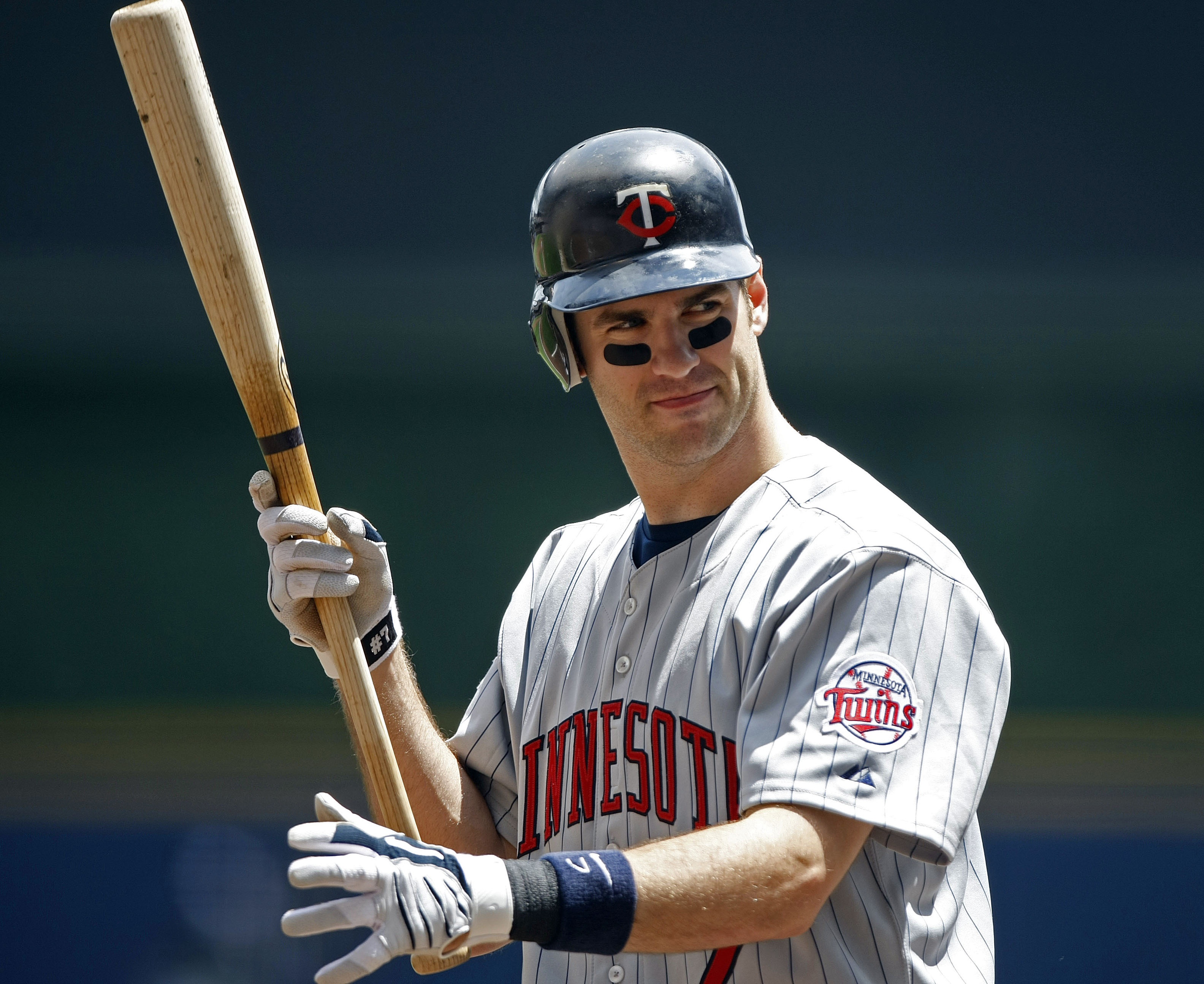 Mauer Is The Highest Paid Player On The Twins Gathering - Joe Mauer - HD Wallpaper 