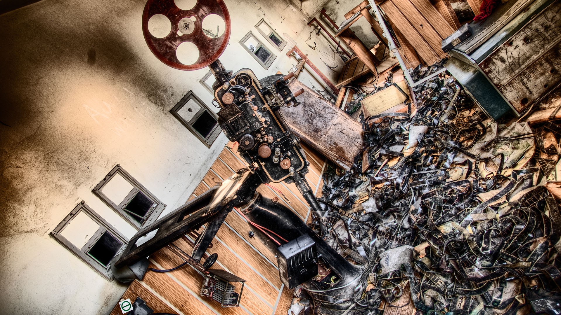 Movie Theater Wallpaper Projector - HD Wallpaper 