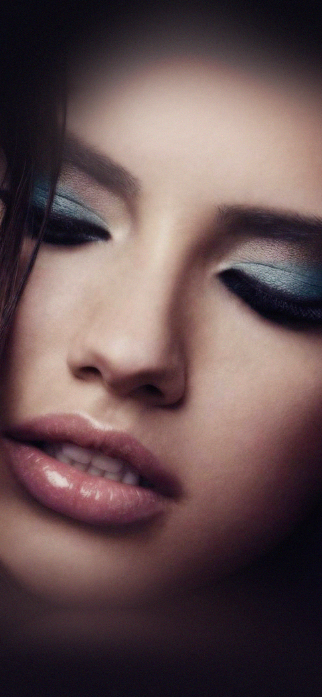 Adriana Lima Fans Share - HD Wallpaper 