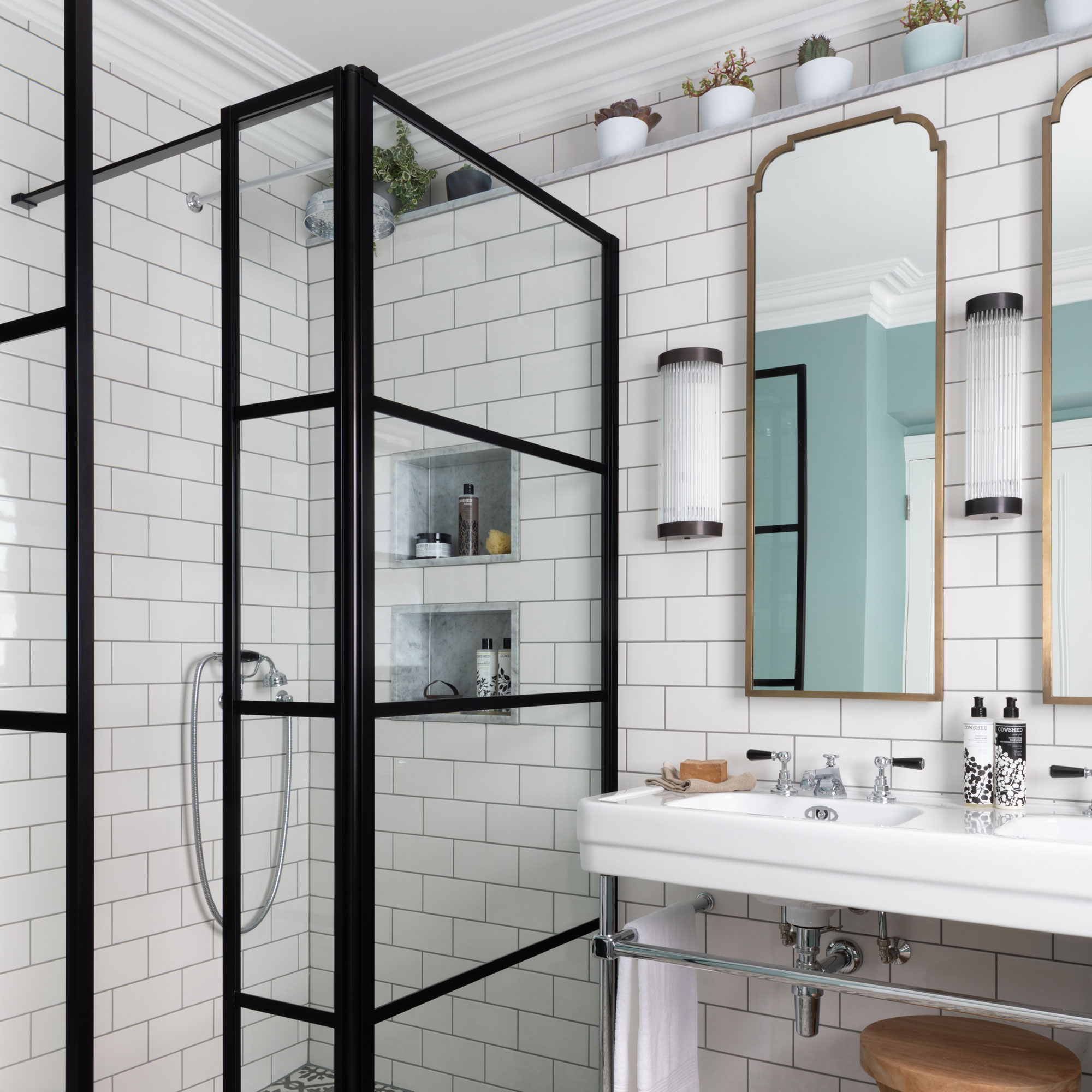 Victorian Feat Image - Bathroom - HD Wallpaper 