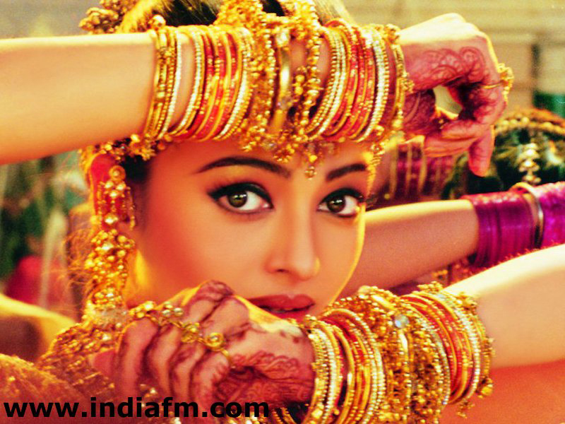 Aishwarya Rai - Aishwarya Dhai Akshar Prem Ke - HD Wallpaper 
