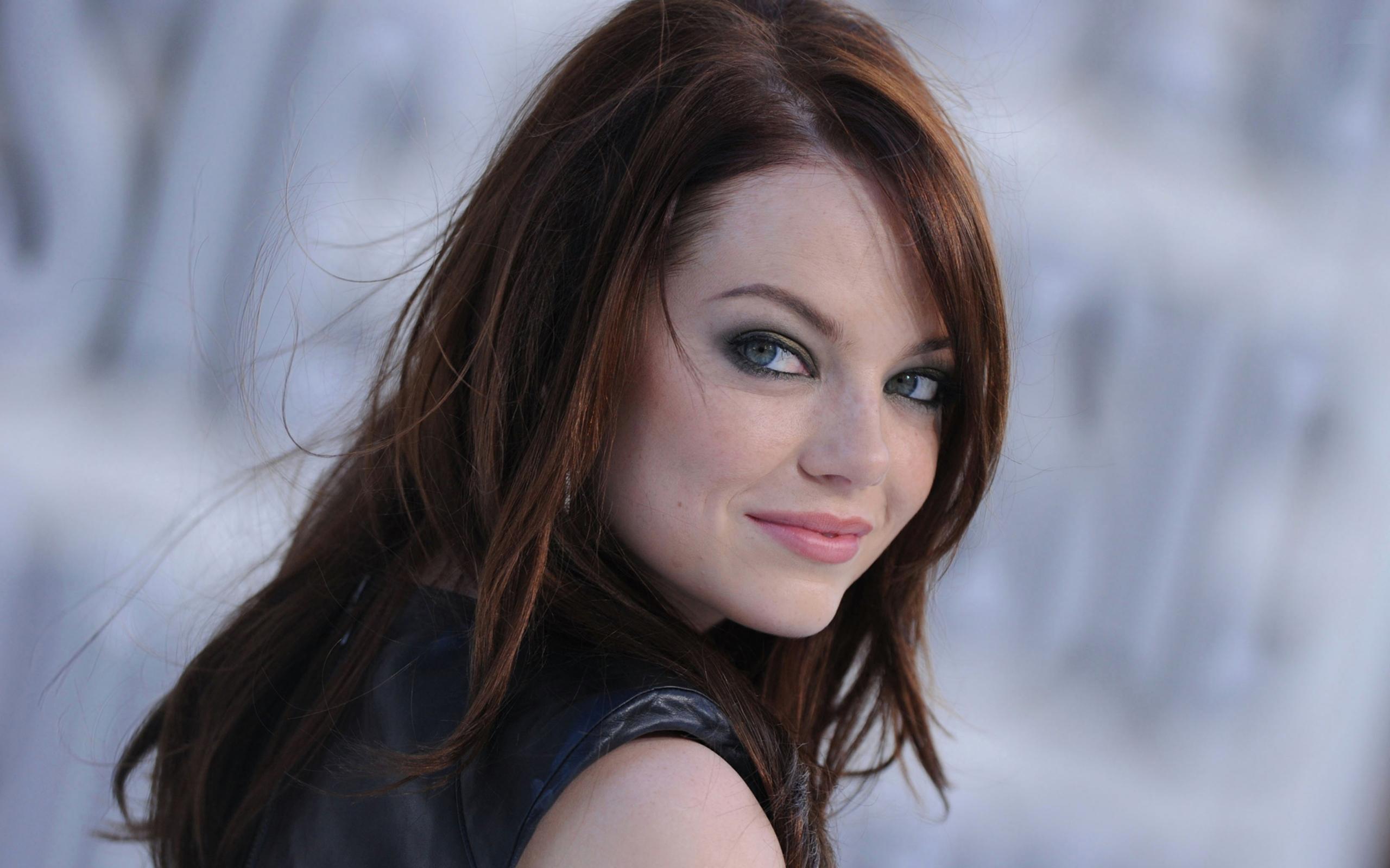 Hollywood Wallpaper - Emma Stone - HD Wallpaper 