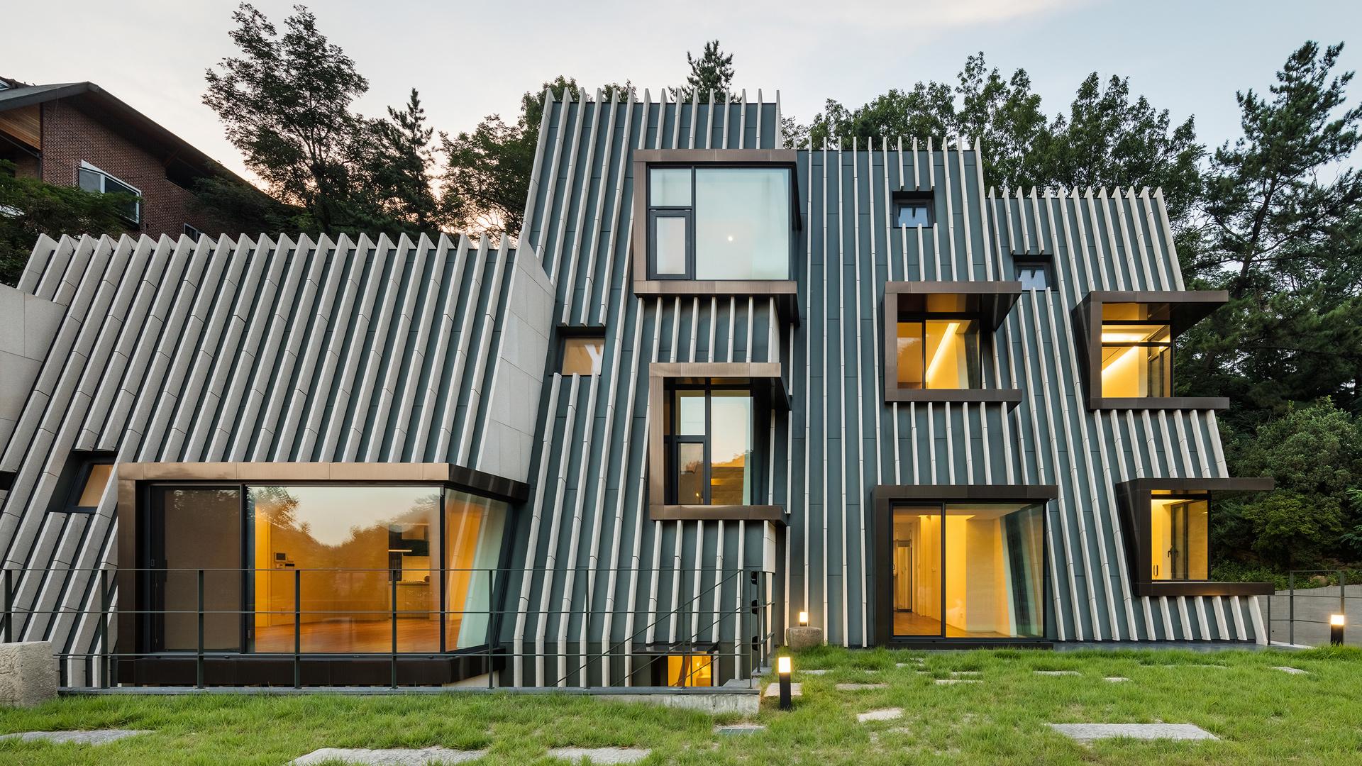 Deep House - HD Wallpaper 