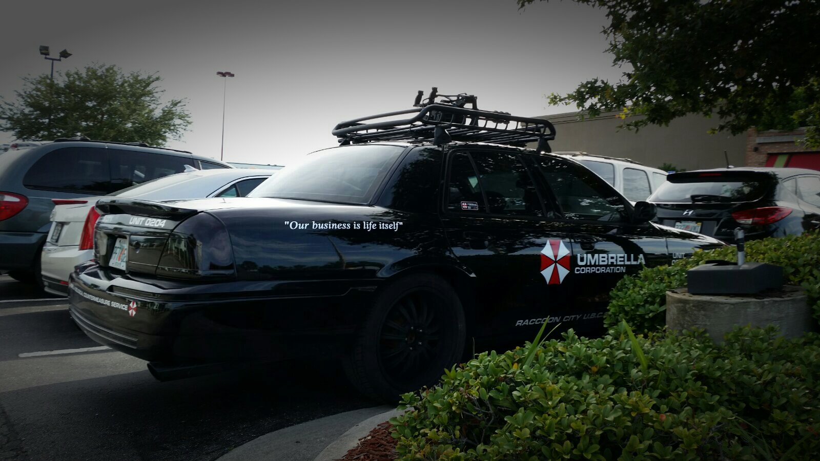 Umbrella Corp Police Car - HD Wallpaper 