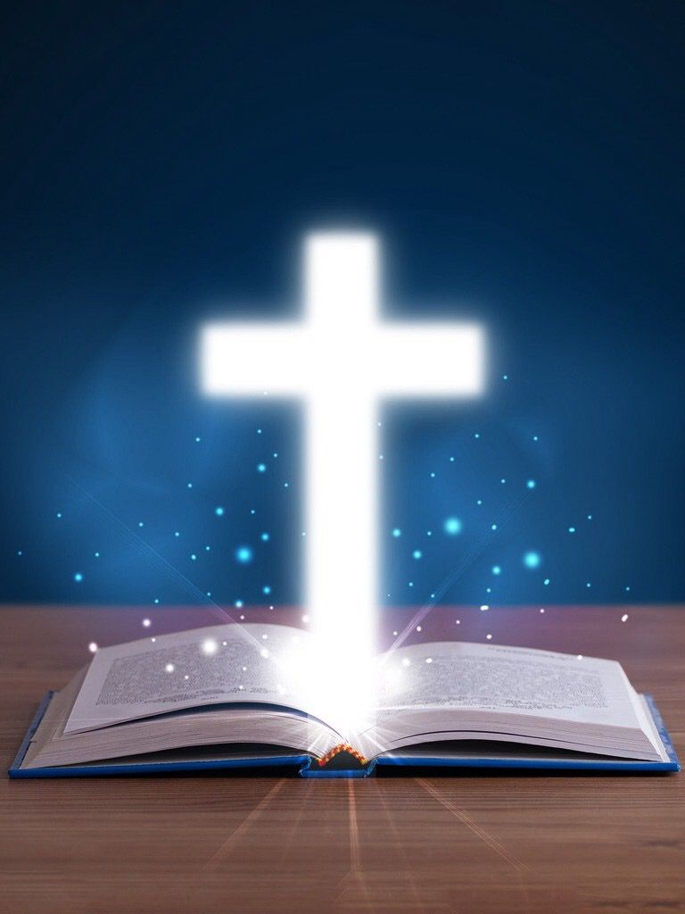 Opened Bible With Light Cross - HD Wallpaper 