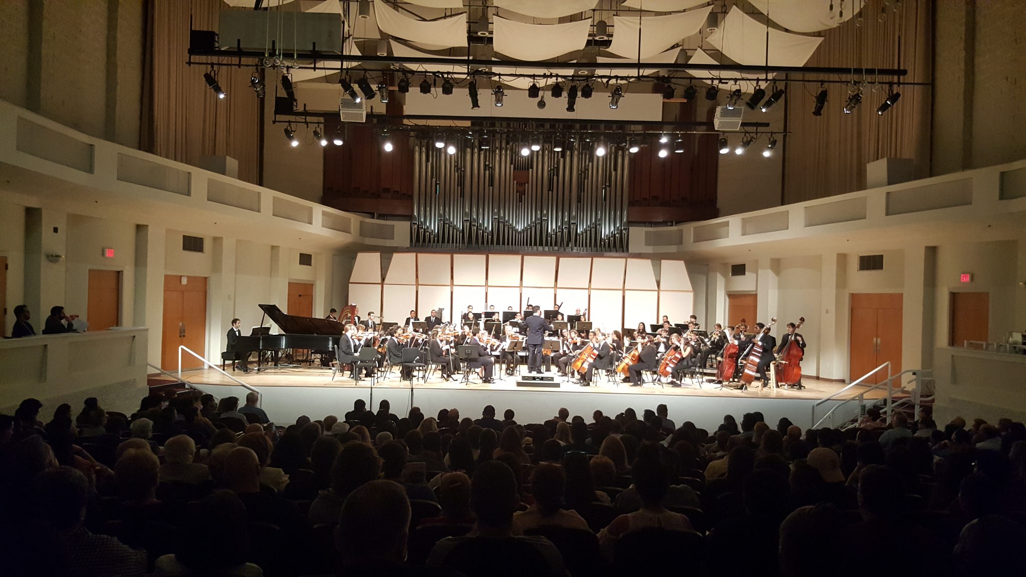 Fiu School Of Music - HD Wallpaper 