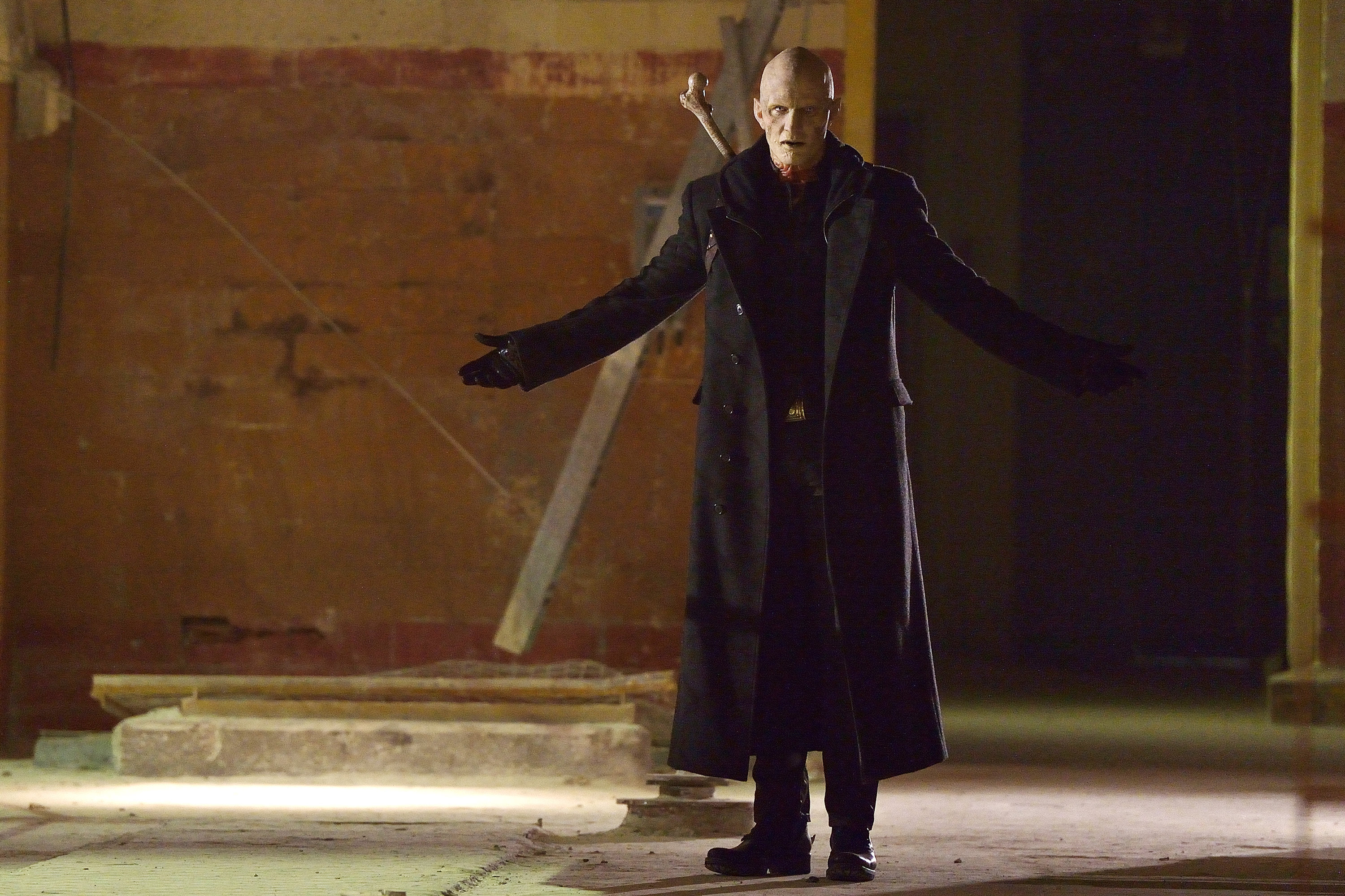 Quinlan The Strain - HD Wallpaper 