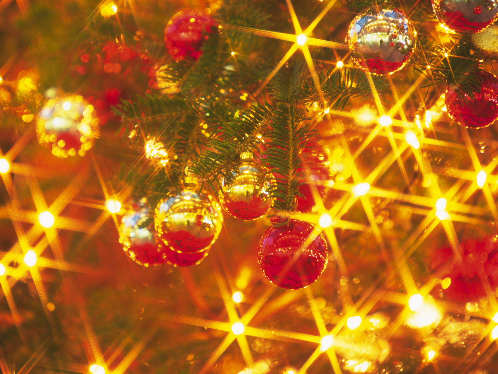 1600*1200 Christmas Celebration With Romantic Christmas - Beautiful Christmas - HD Wallpaper 