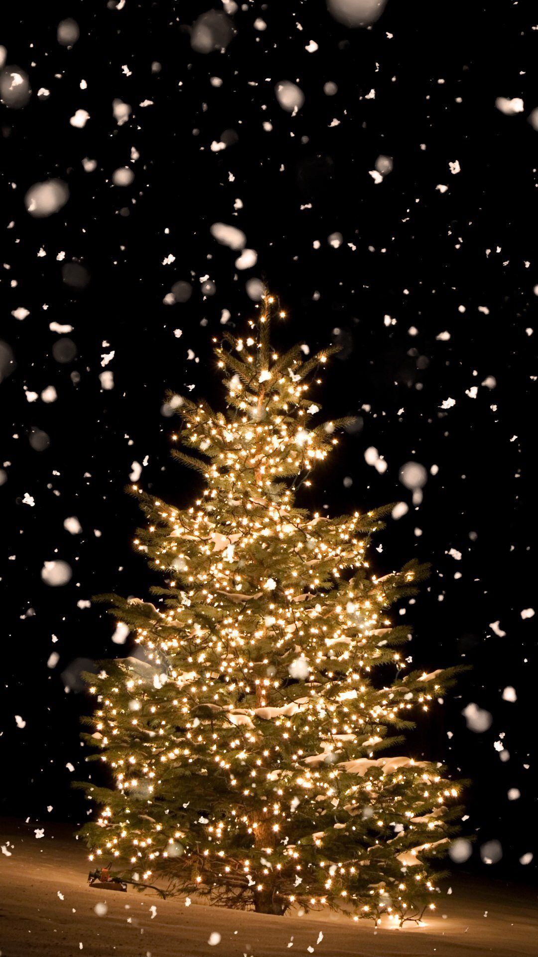 Christmas Themed Wallpaper Iphone - HD Wallpaper 
