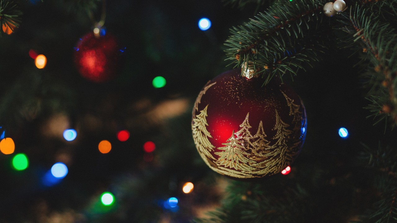 Christmas Decorations New Year Wallpapers - Christmas Wallpaper Hd - HD Wallpaper 