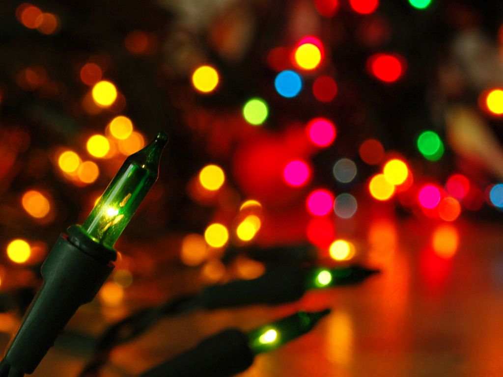 Christmas Lights Wallpaper - HD Wallpaper 