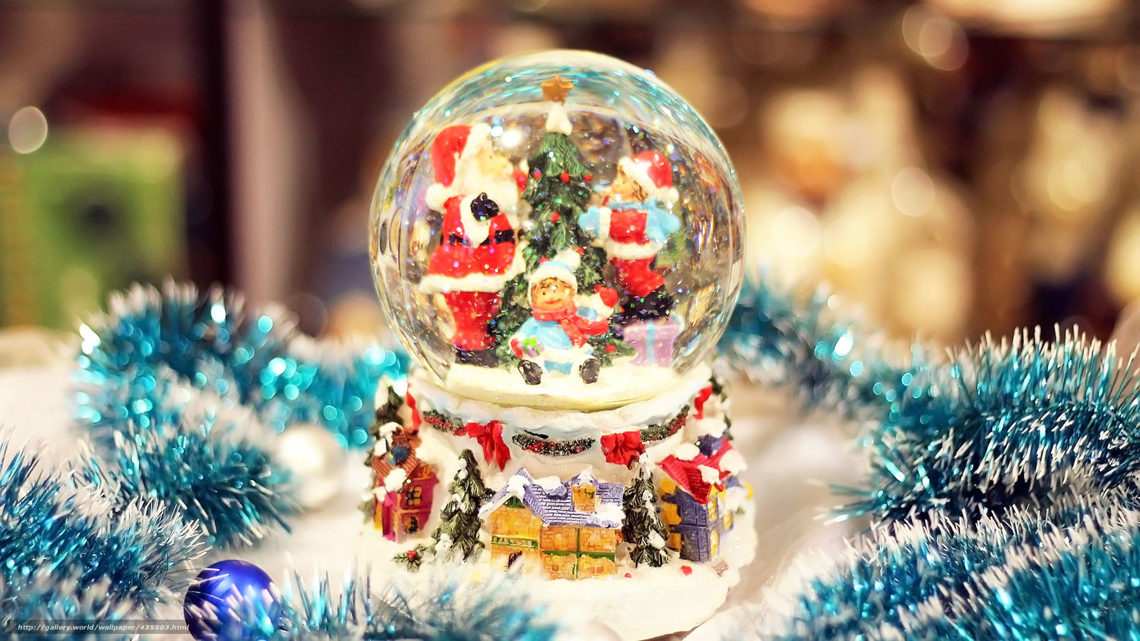 Download Wallpaper Ball With Snow, Snowball, Santa, - Christmas Snow Globe Background - HD Wallpaper 