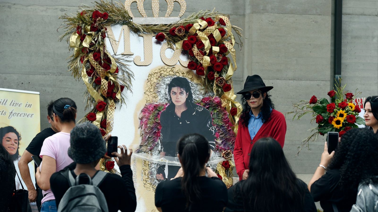 Died Michael Jackson Death - HD Wallpaper 