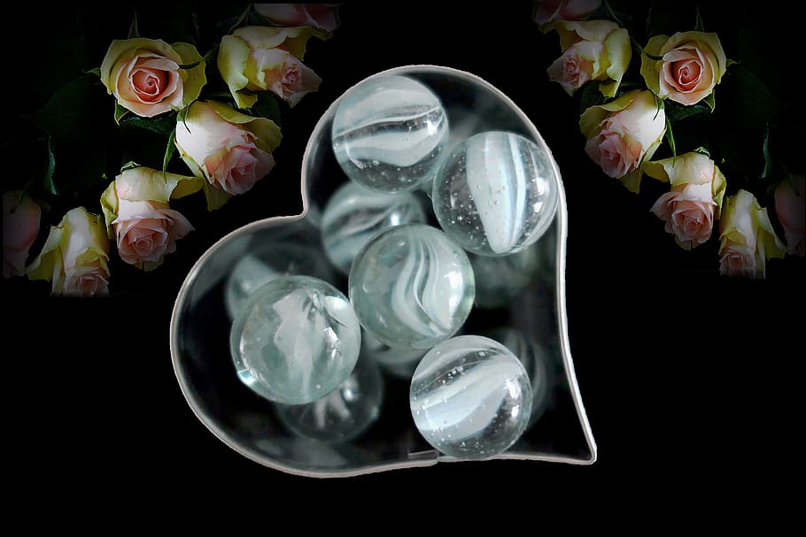 Valentine S Day, Heart, Roses, Glass, Glass Ball, Marble, - Garden Roses - HD Wallpaper 