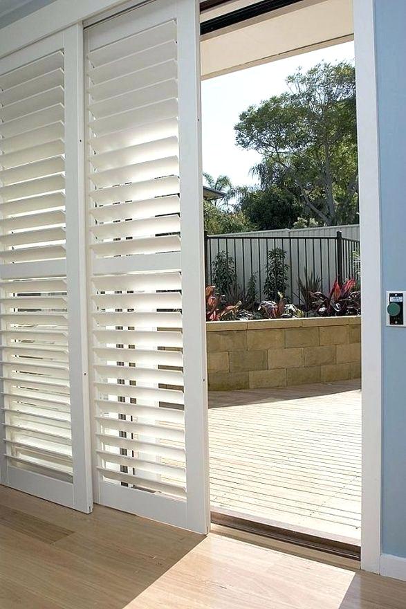 Contemporary Way To Cover Sliding Glass Door Covering - Plantation Shutters For Sliding Glass Doors - HD Wallpaper 