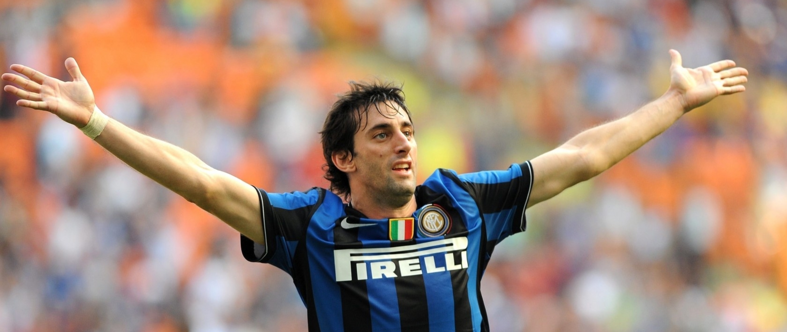 Diego Milito Wallpaper Hd Mobile - HD Wallpaper 