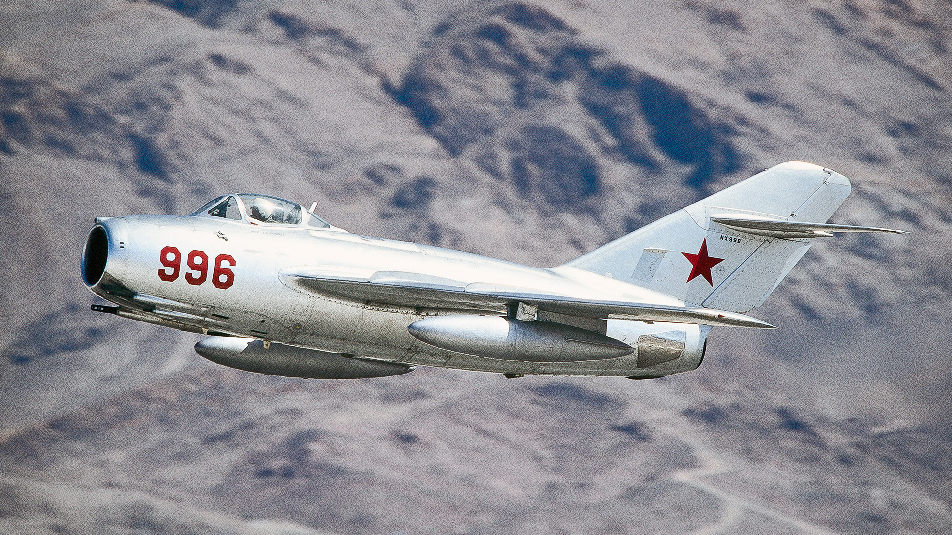 Mig-15 Adalah Jet Tempur Paling Banyak Yang Pernah - Russian Mig 15 - HD Wallpaper 