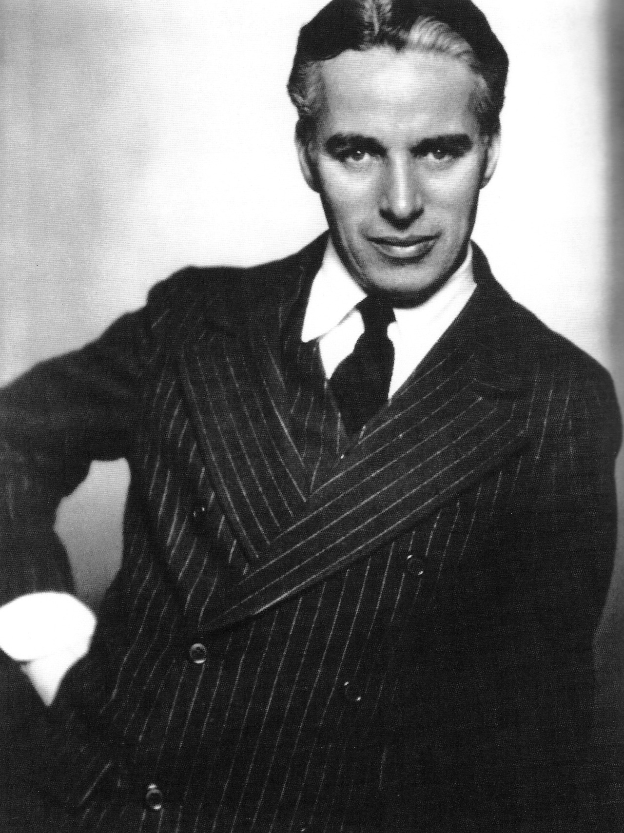 Images Of Charlie Chaplin - Charlie Chaplin Nickolas Muray - HD Wallpaper 