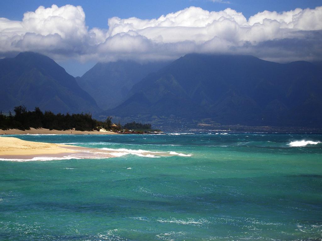 Baldwin Beach, Maui Wallpaper - Fondos De Pantalla De Playas - HD Wallpaper 
