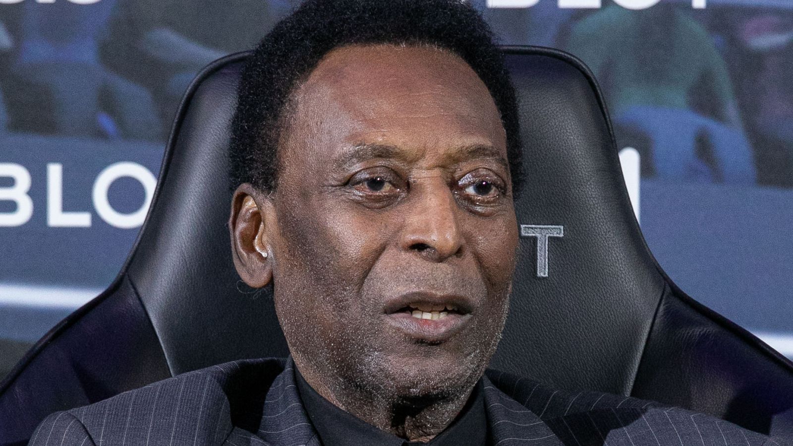 Pele, Seen Here At A Sponsors Event Last April, Has - Businessperson - HD Wallpaper 