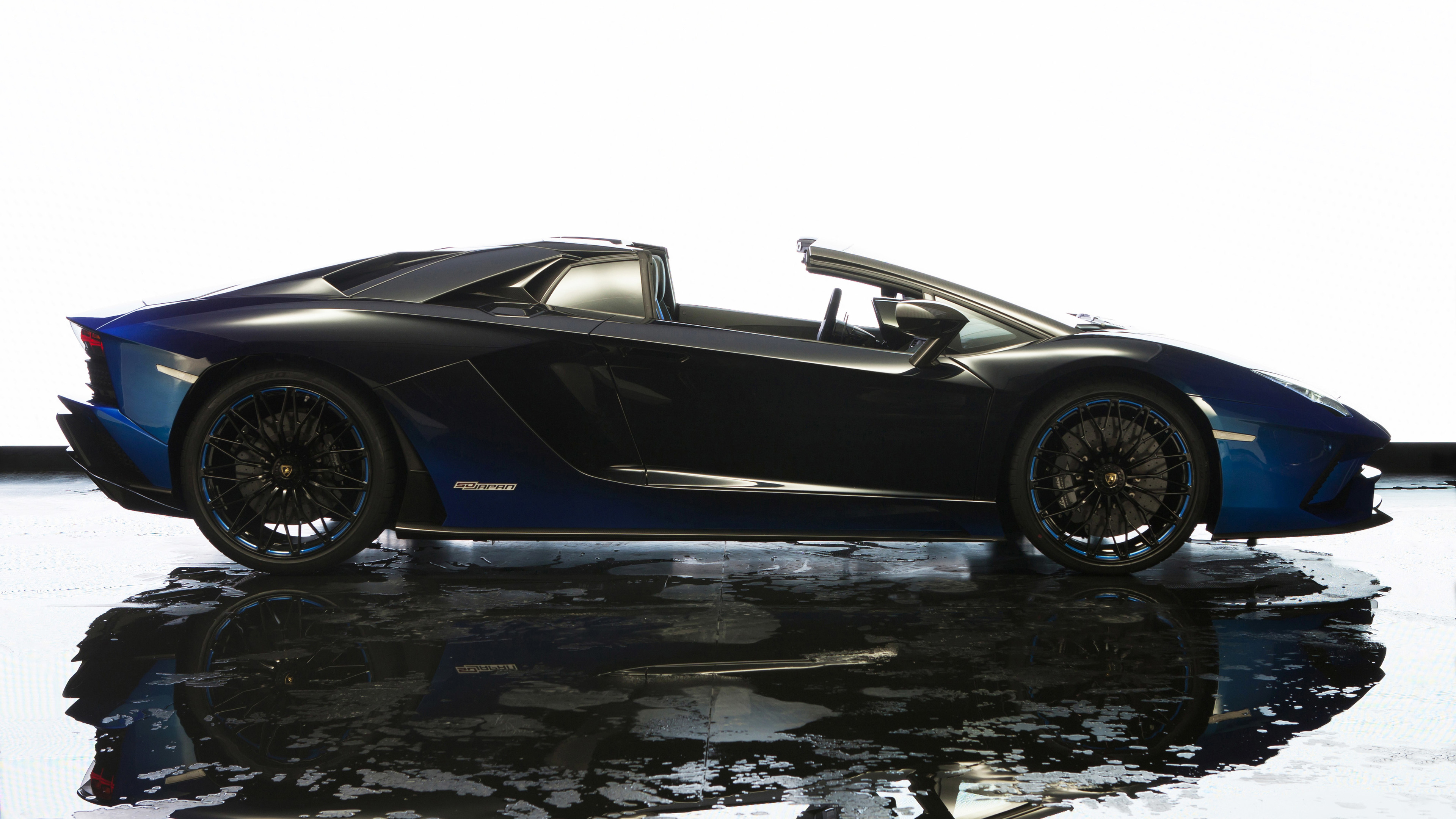 Lamborghini Aventador S Roadster 50th Anniversary Japan - HD Wallpaper 