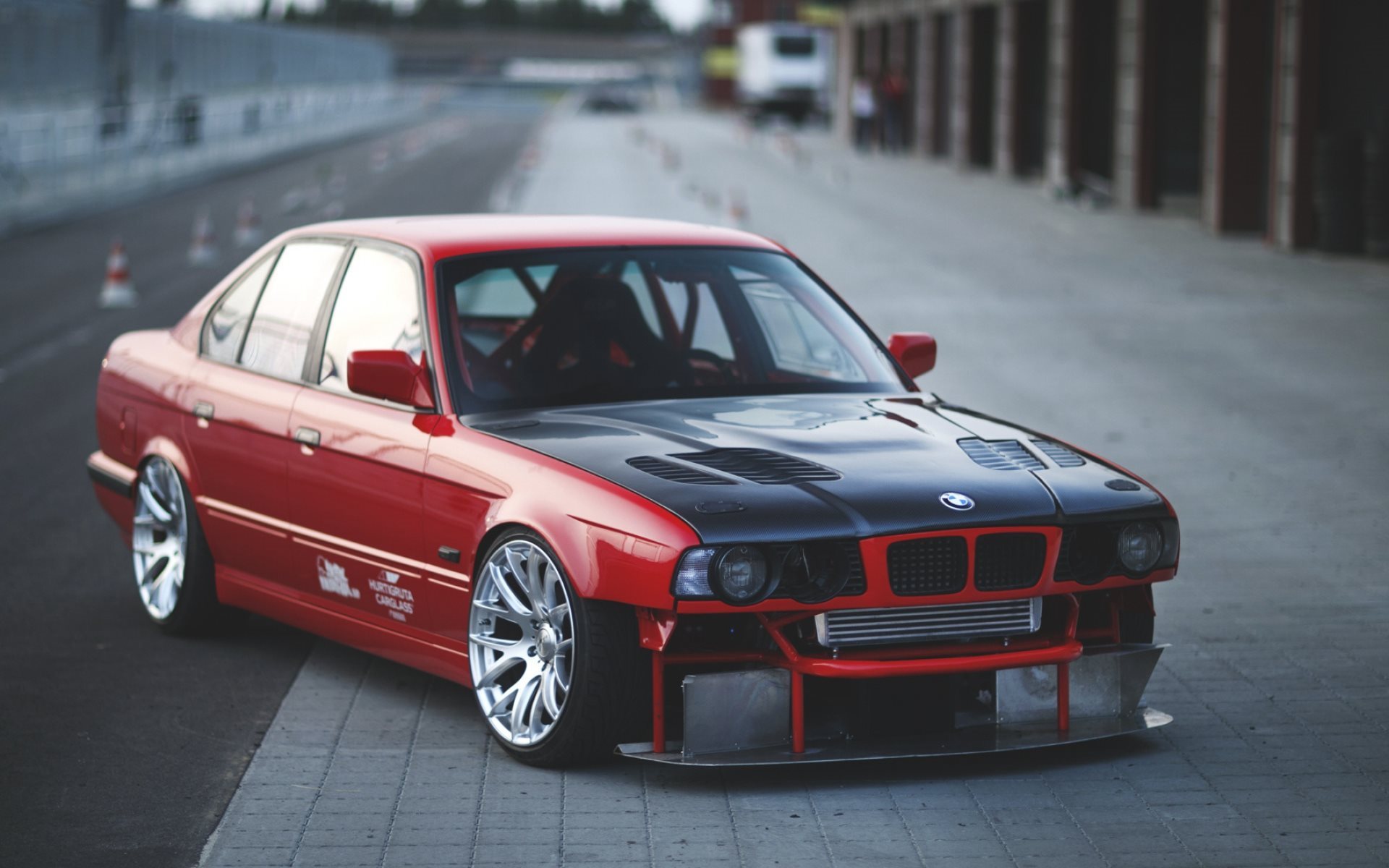 Bmw E34 - HD Wallpaper 