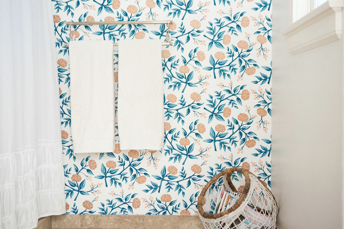 How We Hygge Peonies Copper In Aimees Bathroom Wallpaper - Peonies Hygge And West - HD Wallpaper 