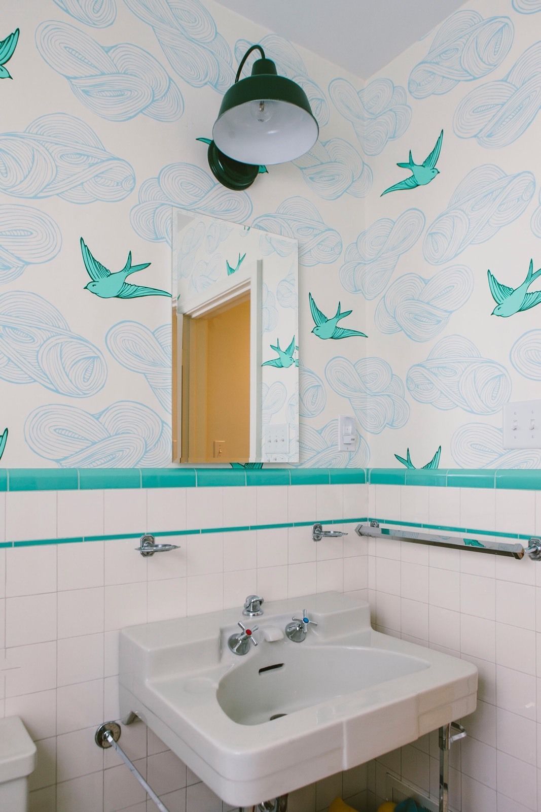 Hygge And West Daydream Bathroom - HD Wallpaper 