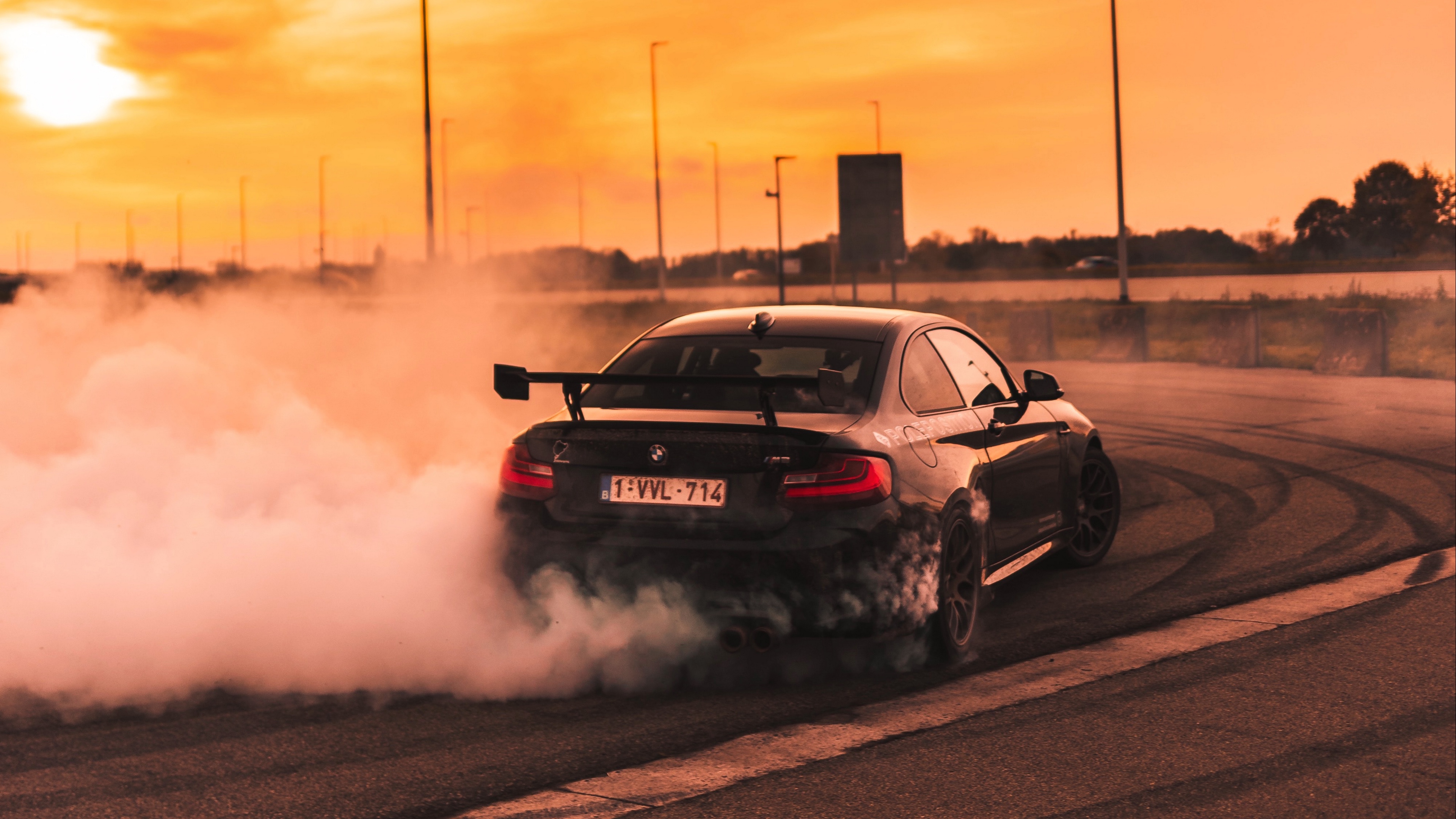 Wallpaper Bmw, Speed, Drift, Smoke, Sunset - Bmw Drift Wallpaper Iphone - HD Wallpaper 