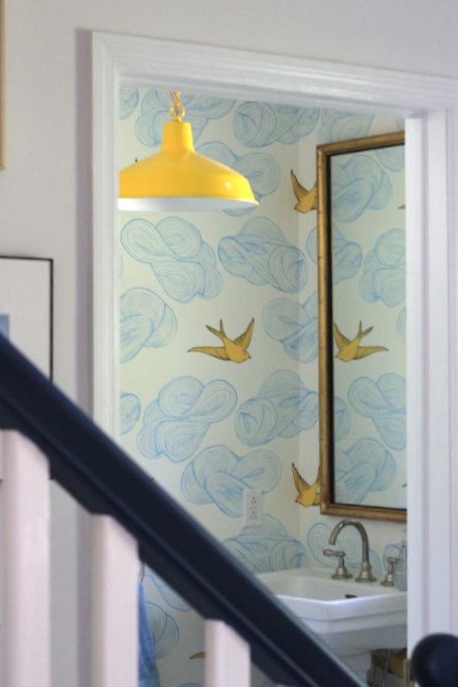 Bathroom Hygge & West Daydream Wallpaper Via Dicorcia - Birds Wallpaper Small Bathroom - HD Wallpaper 