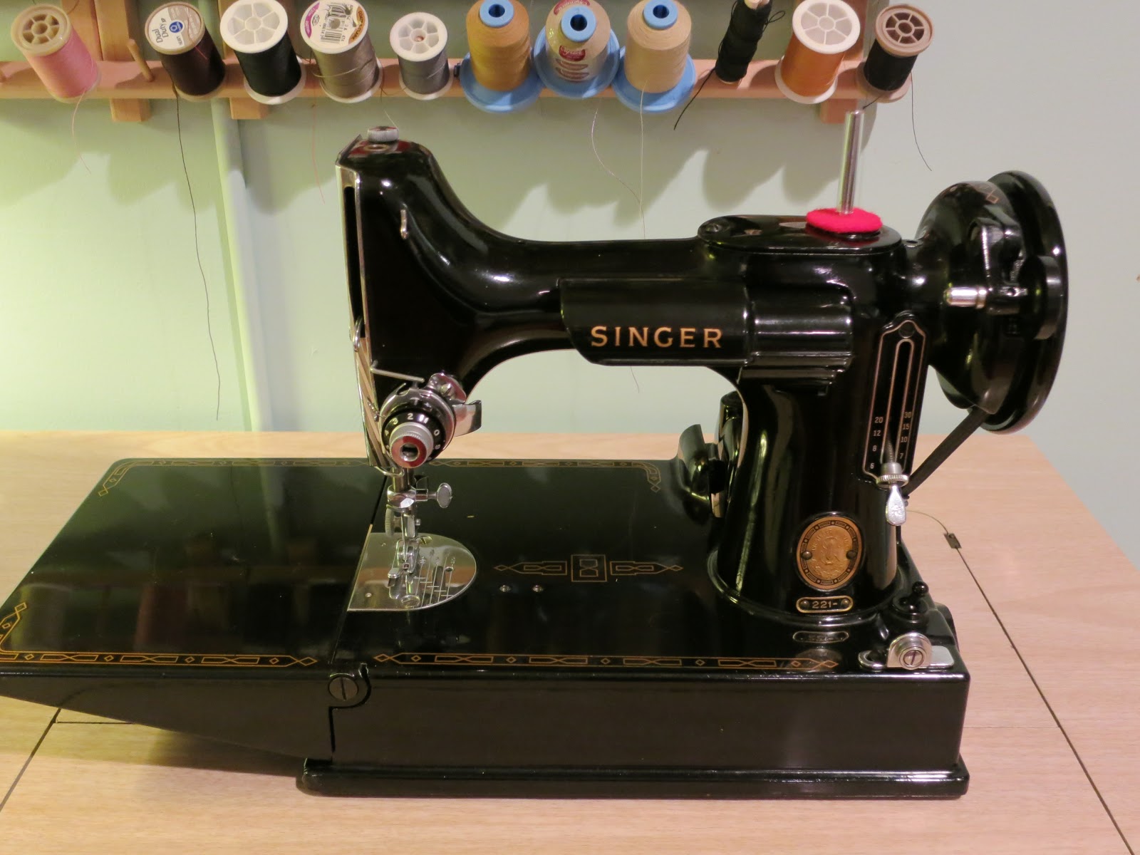 Machine - HD Wallpaper 