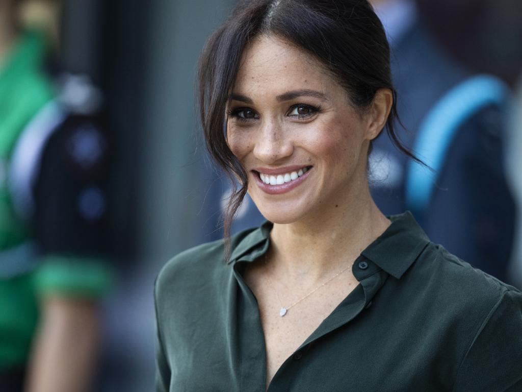 Meghan Hair On Her Wedding - HD Wallpaper 