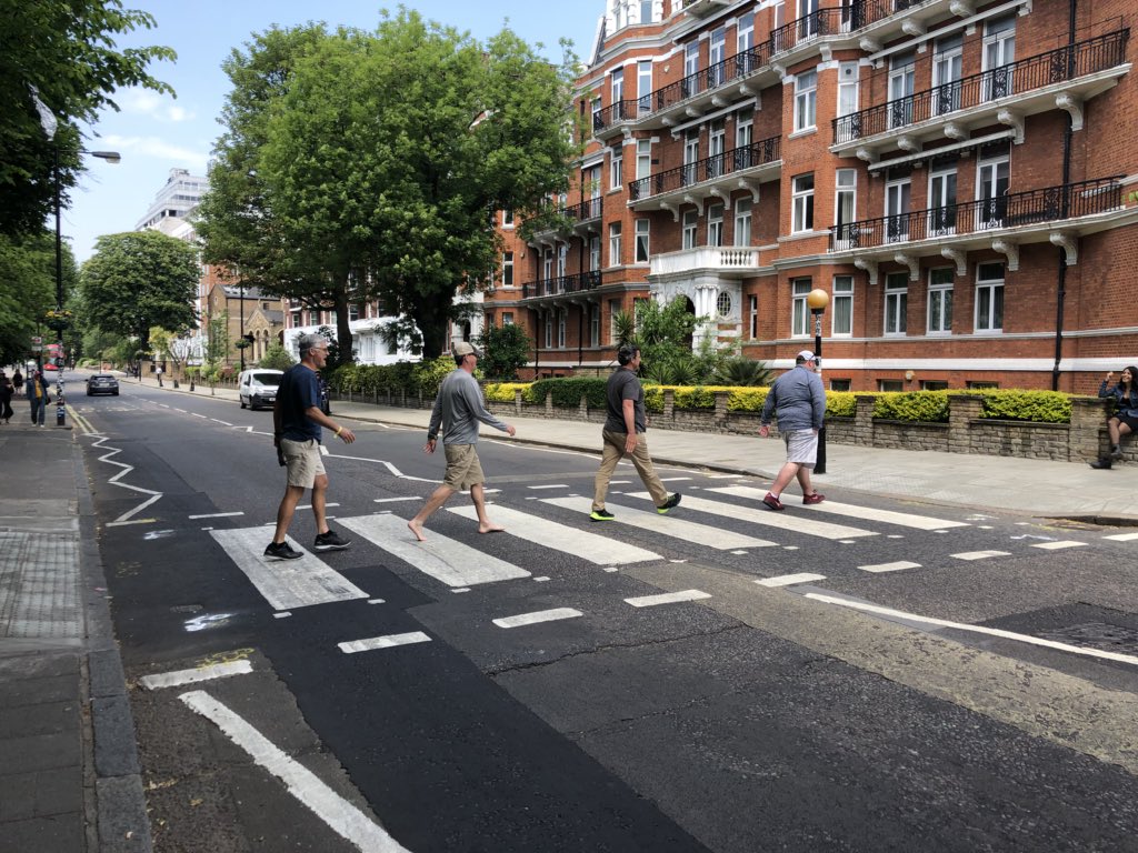 Abbey Road (street) - HD Wallpaper 
