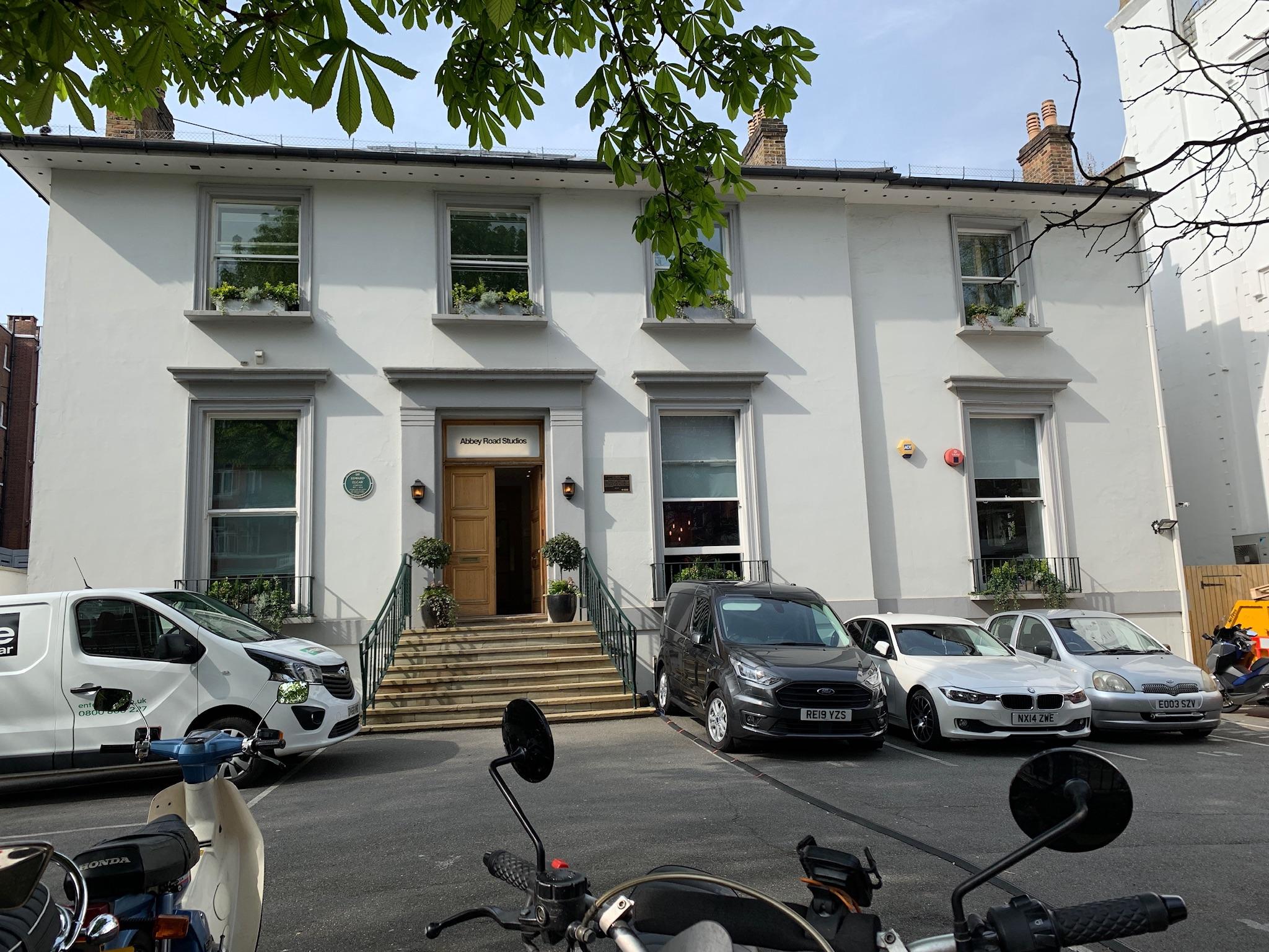 Abbey Road Studios - HD Wallpaper 