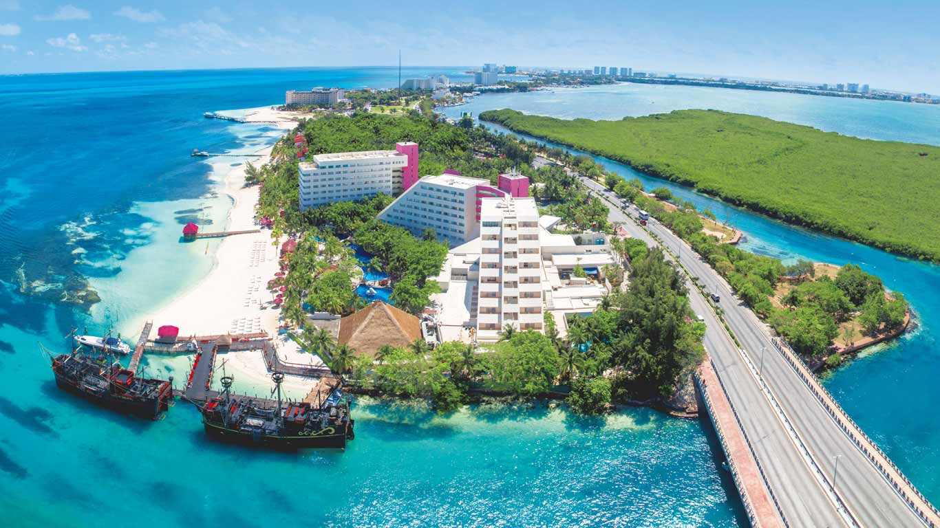 Grand Oasis Palm All Inclusive Hotel - Grand Oasis Palm Cancun - HD Wallpaper 